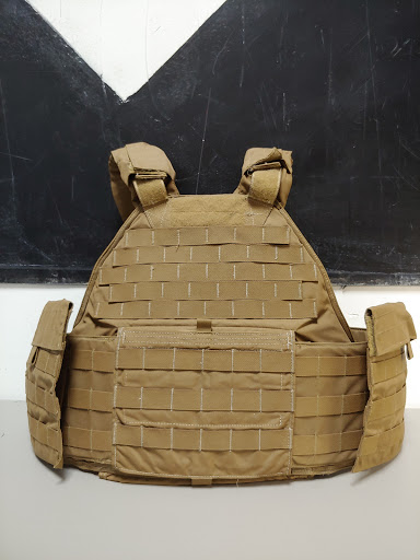 Army & Navy Surplus Shop «M3 Surplus Military Tactical Clothing & Gear», reviews and photos, 34920 Gratiot Ave, Charter Twp of Clinton, MI 48035, USA