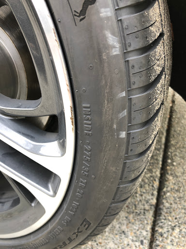 Tire Shop «Les Schwab Tire Center», reviews and photos, 610 E North Bend Way, North Bend, WA 98045, USA