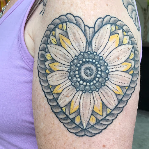 Tattoo Shop «The Tattoo Room», reviews and photos, 2315 Kuehner Dr #111, Simi Valley, CA 93063, USA