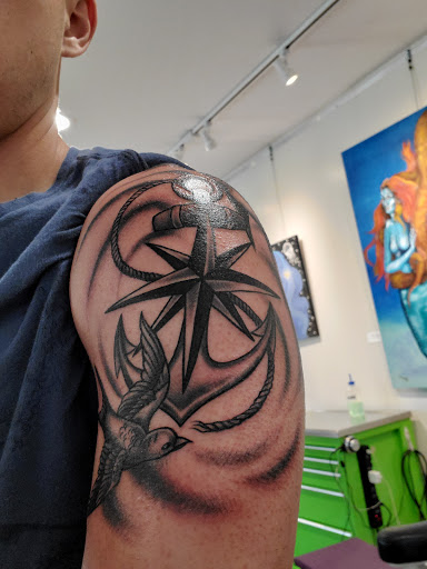 Tattoo Shop «Twisted Anchor Tattoo», reviews and photos, 1101 Government St, Ocean Springs, MS 39564, USA