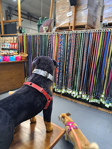 Pet Supply Store «Cycle Dog - Earth Friendly Pet Company», reviews and photos, 2215 NW Quimby St, Portland, OR 97210, USA