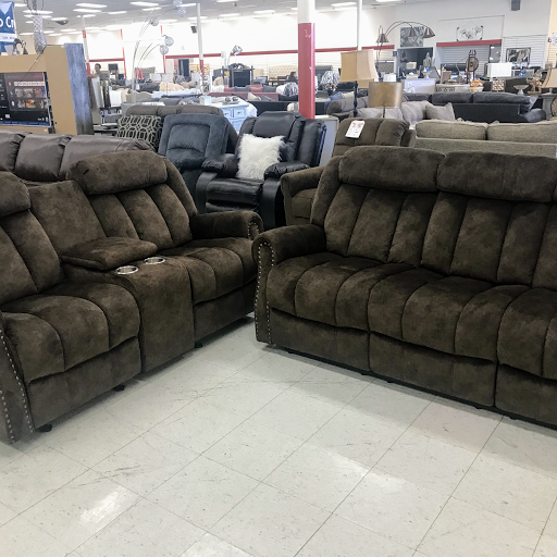 Furniture Store «Discount Furniture World», reviews and photos, 1902 Coliseum Blvd, Greensboro, NC 27403, USA