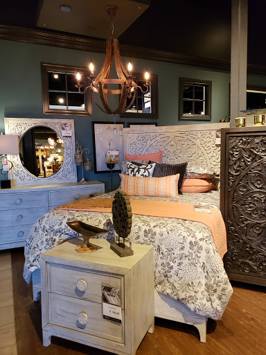 Furniture Store «Art Van Furniture», reviews and photos, 6500 E 14 Mile Rd, Warren, MI 48092, USA