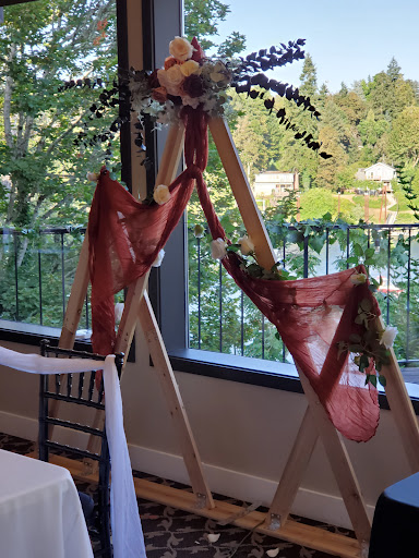 Event Venue «The Foundry at Oswego Pointe», reviews and photos, 320 Oswego Pointe Dr, Lake Oswego, OR 97034, USA