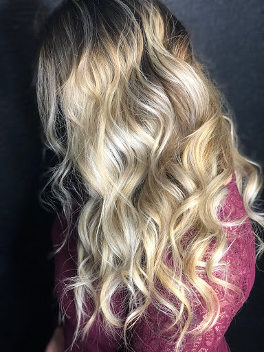 Beauty Salon «Abls A Paul Mitchell Salon», reviews and photos, 577 W Douglas Ave, Wichita, KS 67213, USA