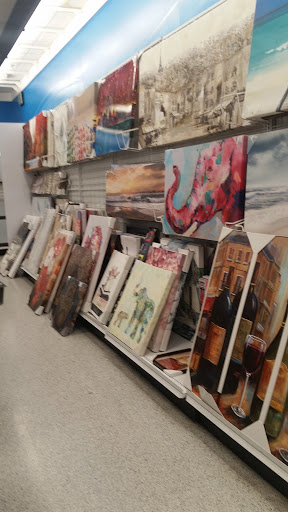 Clothing Store «Ross Dress for Less», reviews and photos, 1955 W Craig Rd, North Las Vegas, NV 89032, USA