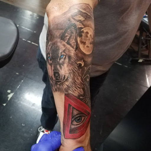 Explore tattoo ideas for lower abdomen, creative tattoo ideas in Mcallen, available at House of Tattoos