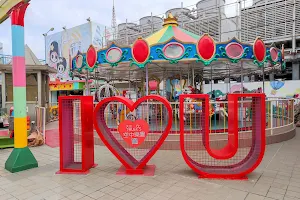 Dali Air Amusement Park image