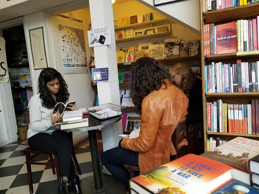 Book Store «City Lights Booksellers & Publishers», reviews and photos, 261 Columbus Ave, San Francisco, CA 94133, USA