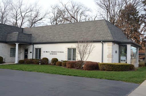 Eye Care Center «Skowron Eye Care», reviews and photos, 370 N York St, Elmhurst, IL 60126, USA