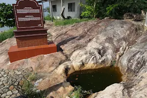 Perigi Batu Pahat (The Batu Pahat Well) image
