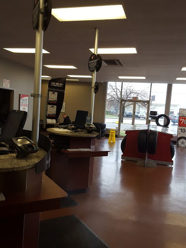 Tire Shop «Firestone Complete Auto Care», reviews and photos, 2311 Military Rd, Niagara Falls, NY 14304, USA