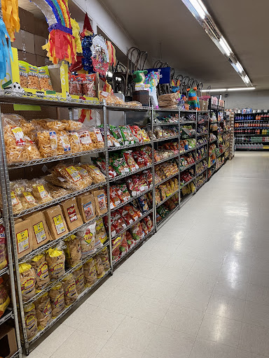 Supermarket «Live Oak Supermarket», reviews and photos, 1668 Capitola Rd, Santa Cruz, CA 95062, USA