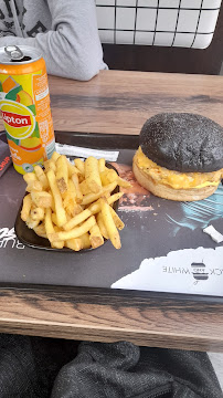 Frite du Restaurant de hamburgers Black & White Burger Bezons - n°19