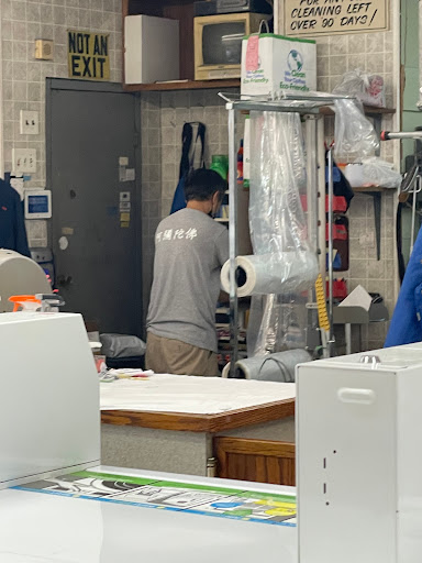 Laundromat «U-Do-It Laundry & Dry Cleaning», reviews and photos, 1513 Spruce St, Philadelphia, PA 19102, USA