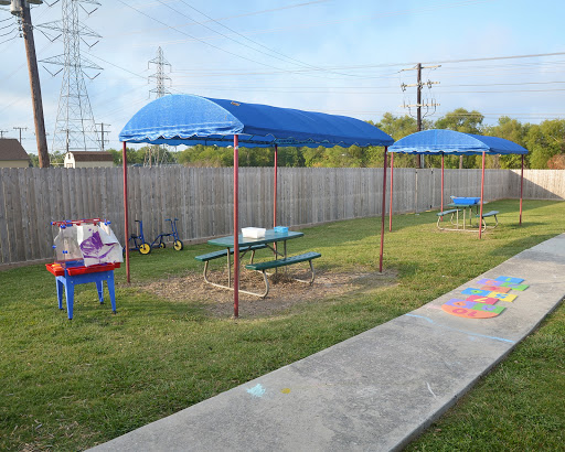 Day Care Center «La Petite Academy in East San Antonio, TX», reviews and photos, 6865 Beech Trail Dr, San Antonio, TX 78244, USA