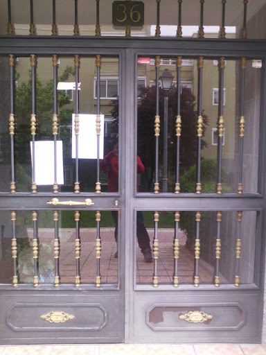 LIMPIEZAS DEL PINO en Mejorada del Campo, Madrid