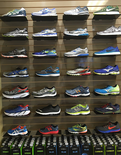 Running Store «Fleet Feet Sports», reviews and photos, 2130 W Poplar Ave, Collierville, TN 38017, USA
