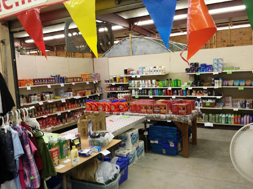 Flea Market «Dixie 400 Flea Market», reviews and photos, 4750 Settingdown Cir, Cumming, GA 30028, USA