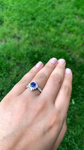 Jewelry Store «Wedding Day Diamonds - Bloomington», reviews and photos, 7901 Penn Ave S, Bloomington, MN 55431, USA