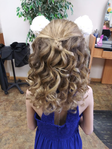 Hair Salon «Grondins Hair Center», reviews and photos, 31095 Harper Ave, St Clair Shores, MI 48082, USA