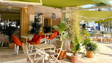 Restaurante MOBI Beach Cambrils - Av. de la Diputació, 38, local 1, 43850 Cambrils, Tarragona, Spain