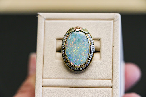 Jewelry Store «J Rankin Jewellers», reviews and photos, 505 5th Ave S a103, Edmonds, WA 98020, USA