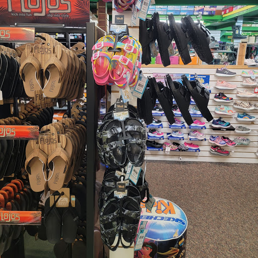 Shoe Store «Heel & Sole Shoes», reviews and photos, 708 Mangrove Ave, Chico, CA 95926, USA