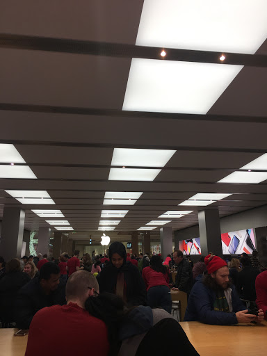 Computer Store «Apple Rosedale Center», reviews and photos, 1010 Rosedale Shopping Center, Roseville, MN 55113, USA