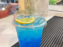 ลาลูนคาเฟ่