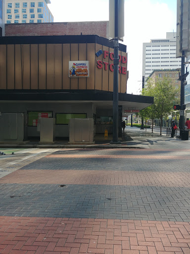 Convenience Store «Main Food Store», reviews and photos, 1101 Main St, Houston, TX 77002, USA