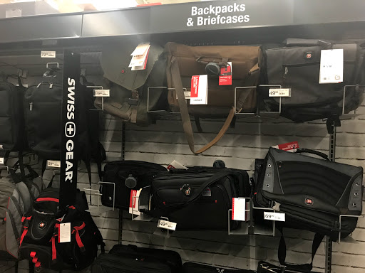 Office Supply Store «Staples», reviews and photos, 3552 Pelham Pkwy, Pelham, AL 35124, USA