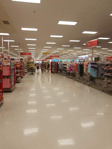 Department Store «Target», reviews and photos, 6100 Shingle Creek Pkwy, Brooklyn Center, MN 55430, USA