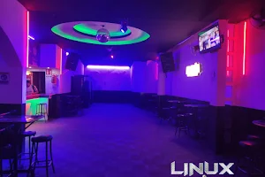 LINUX Discoteca & Karaoke image