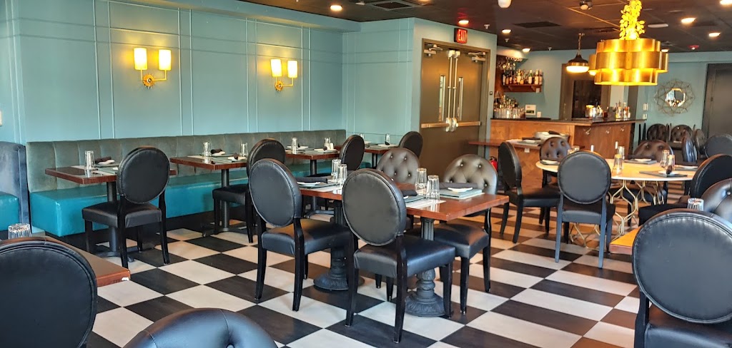 Yorgos Restaurant & Lounge 17603