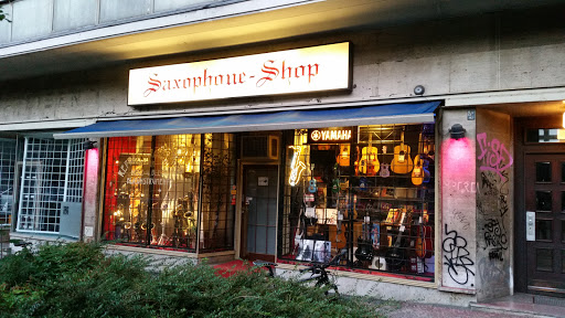 Saxophone shop, Stephan Szabo