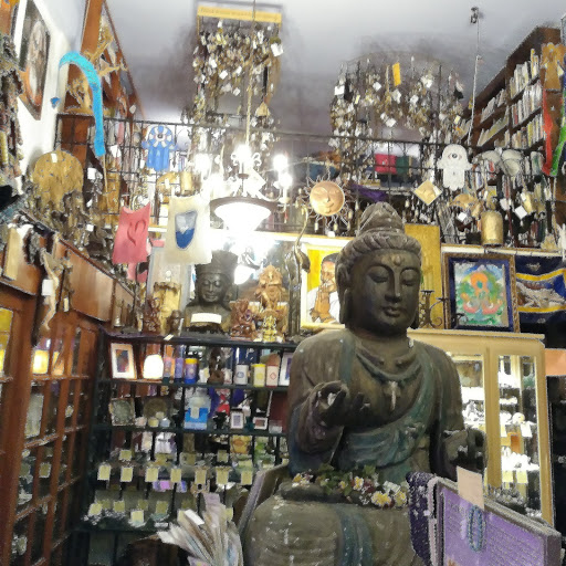 Book Store «Thunderbolt Spiritual Books», reviews and photos, 512 Santa Monica Blvd, Santa Monica, CA 90401, USA