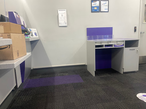 Shipping and Mailing Service «FedEx Ship Center», reviews and photos, 1375 N Hayden Rd, Scottsdale, AZ 85257, USA