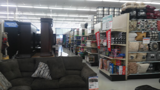 Discount Store «Big Lots», reviews and photos, 4628 W Diversey Ave, Chicago, IL 60639, USA