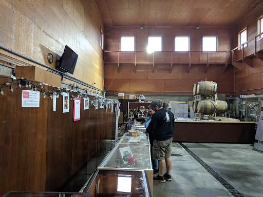 Winery «Running Brook Vineyard & Winery», reviews and photos, 335 Old Fall River Rd, North Dartmouth, MA 02747, USA