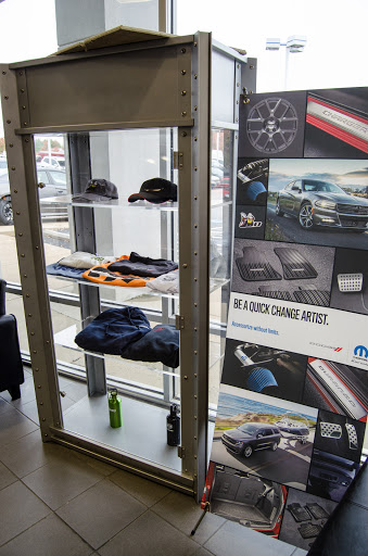 Car Dealer «Ourisman Chrysler Dodge Jeep Ram», reviews and photos, 12430 Auto Dr, Clarksville, MD 21029, USA