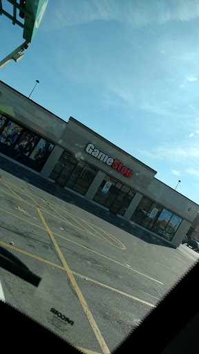 Video Game Store «GameStop», reviews and photos, 3011 S Glenstone Ave, Springfield, MO 65804, USA