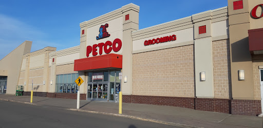 Pet Supply Store «Petco Animal Supplies», reviews and photos, 4401 Transit Rd #600, Williamsville, NY 14221, USA