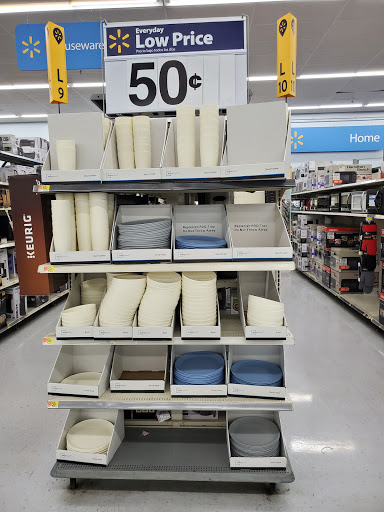 Discount Store «Walmart», reviews and photos, 1155 Airport Park Blvd, Ukiah, CA 95482, USA