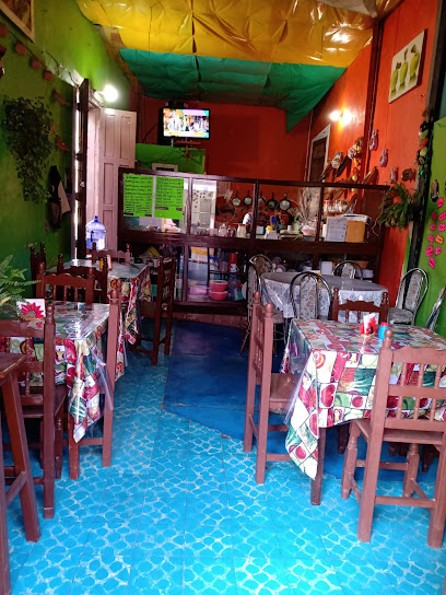 Restaurante El Rinconcito Poblano - Calle 2 oriente, esquina con 2 sur Col, Centro, 73640 Cd de Tetela de Ocampo, Pue., Mexico