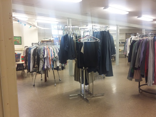 Thrift Store «3rd & Wooster Threads», reviews and photos, 301 N Wooster Ave, Dover, OH 44622, USA