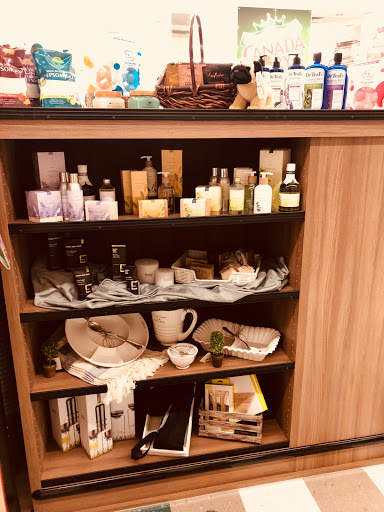 Grocery Store «The Market at Park City», reviews and photos, 1500 Snow Creek Dr, Park City, UT 84060, USA