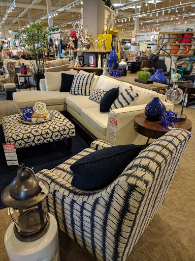 Furniture Store «Art Van Furniture - Orland Park», reviews and photos, 15080 South La Grange Road, Orland Park, IL 60462, USA