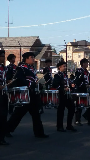 Sporting Goods Store «Dumonts Sporting Goods Inc», reviews and photos, 1003 McKinley Ave NW, Canton, OH 44703, USA