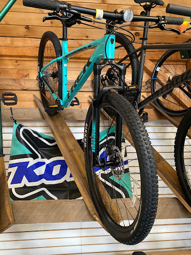 Bicycle Repair Shop «Benidorm Bikes», reviews and photos, 247 Albany Turnpike, Canton, CT 06019, USA